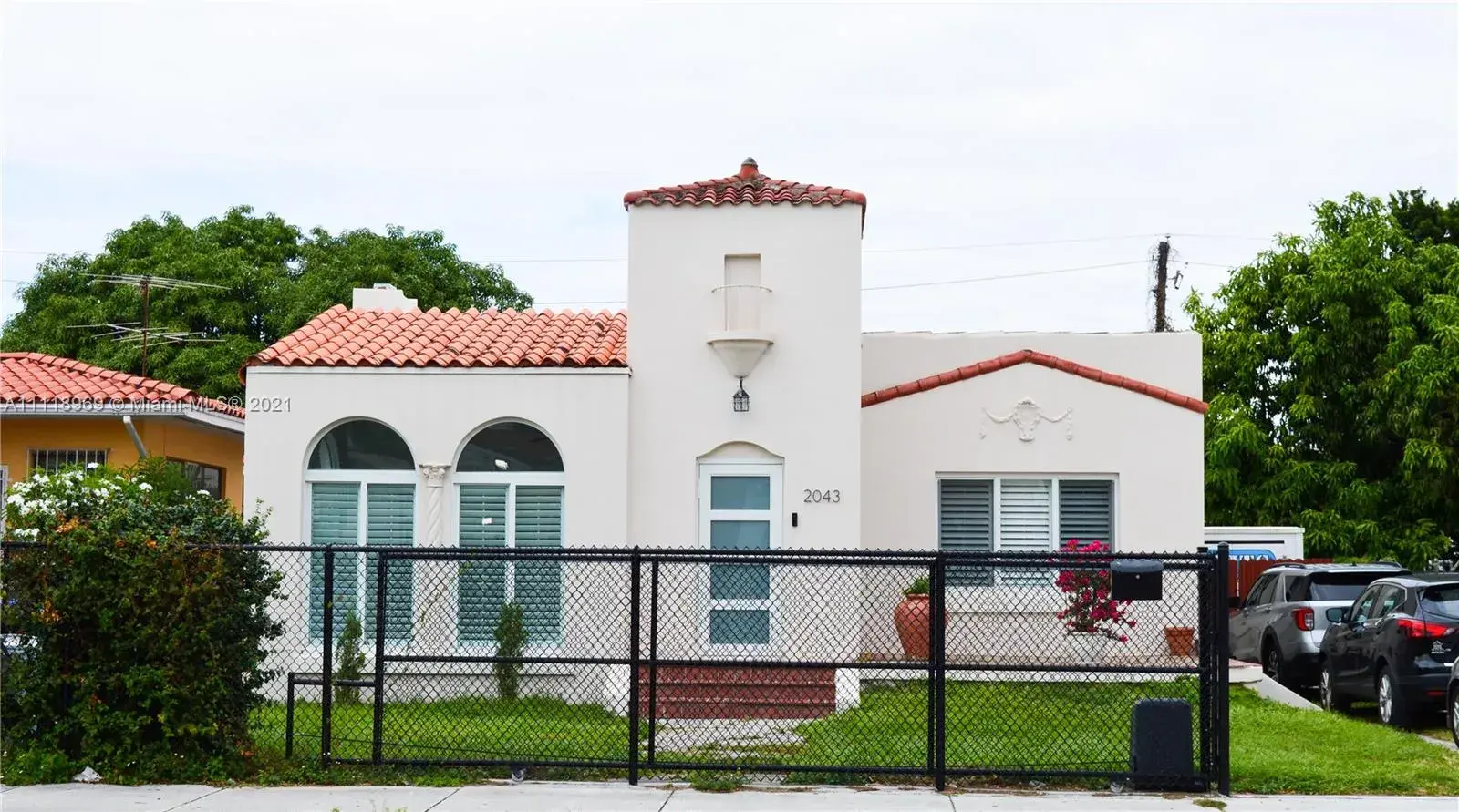 2043 SW 7th St, Miami FL 33135