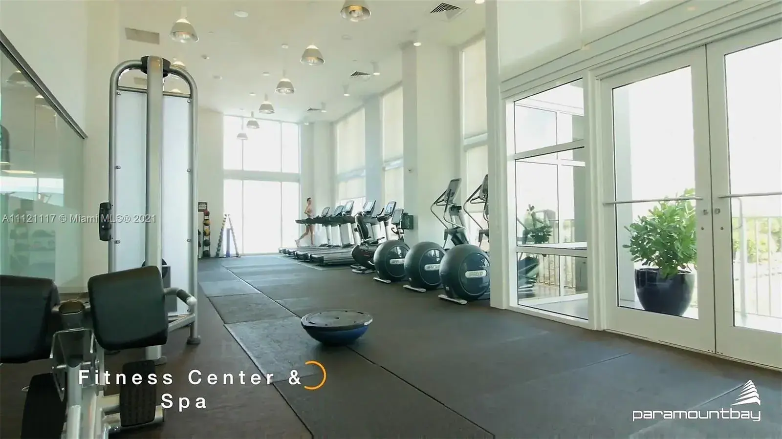 2020 N Bayshore Dr # 2908, Miami FL 33137