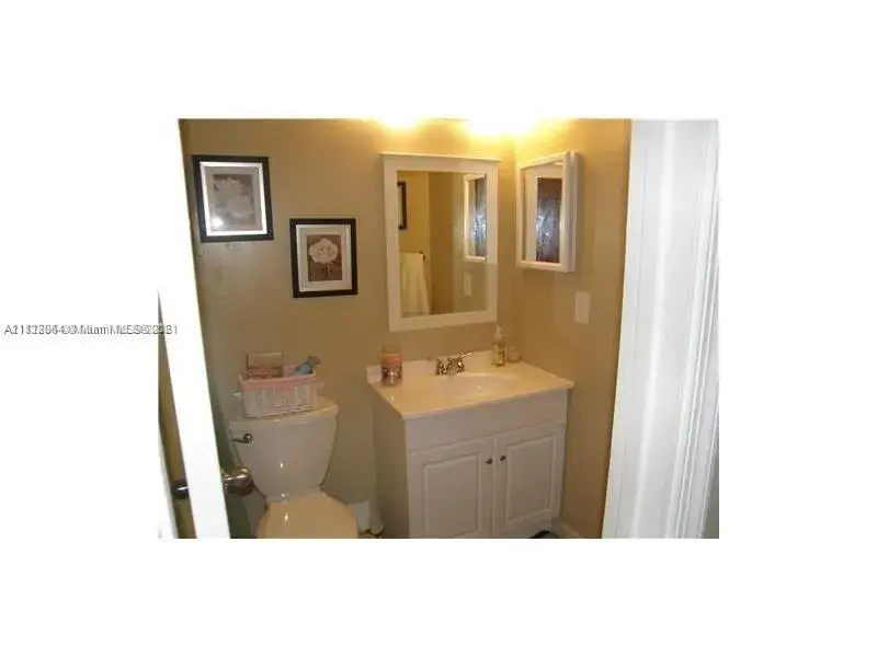 8850 Royal Palm Blvd # 6, Coral Springs FL 33065