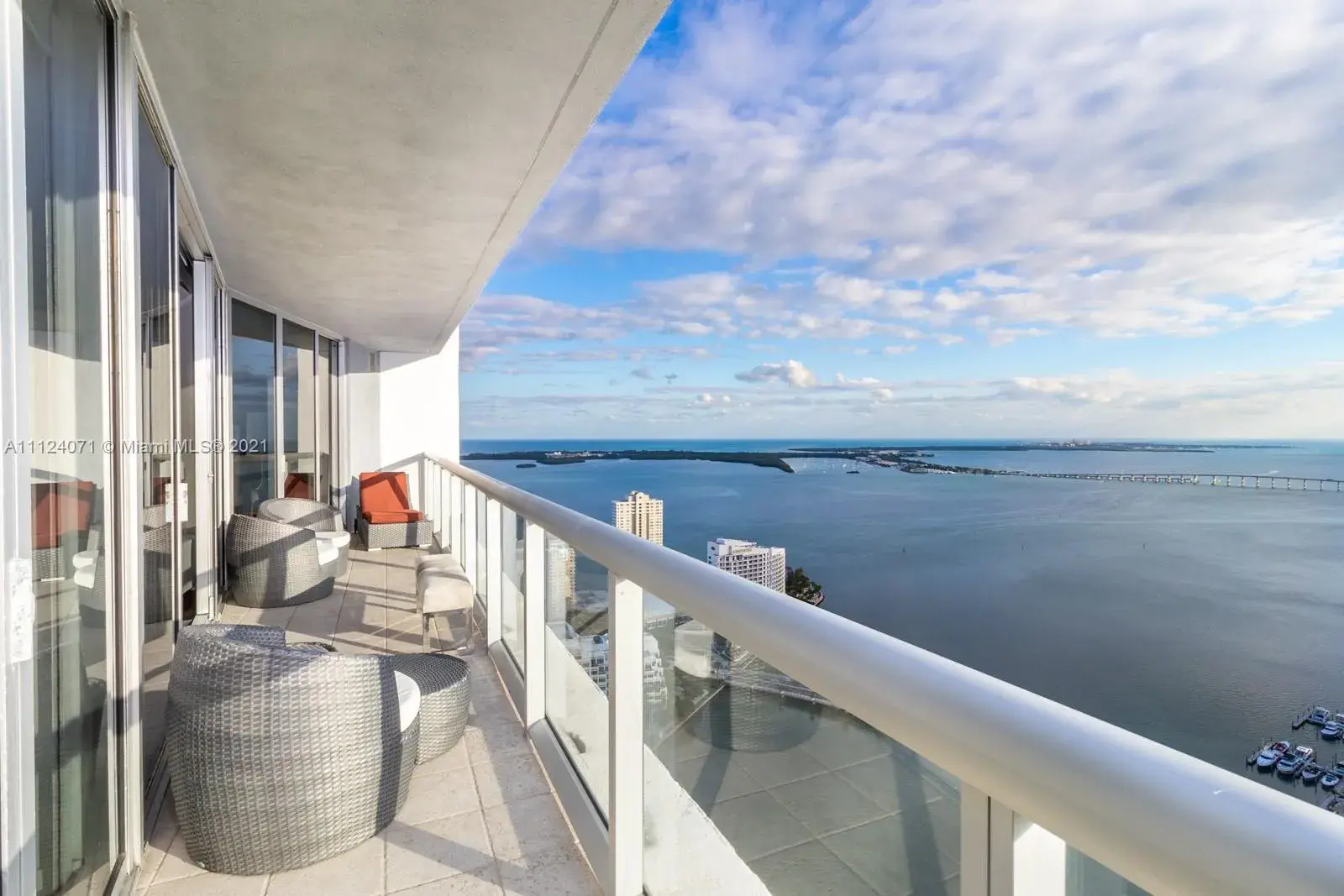 495 Brickell Ave # 4805, Miami FL 33131