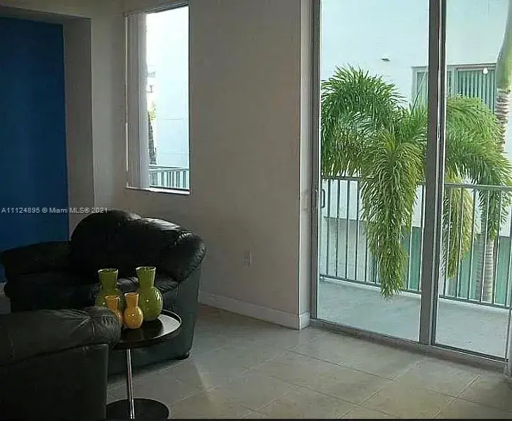2142 Van Buren St # 501, Hollywood FL 33020