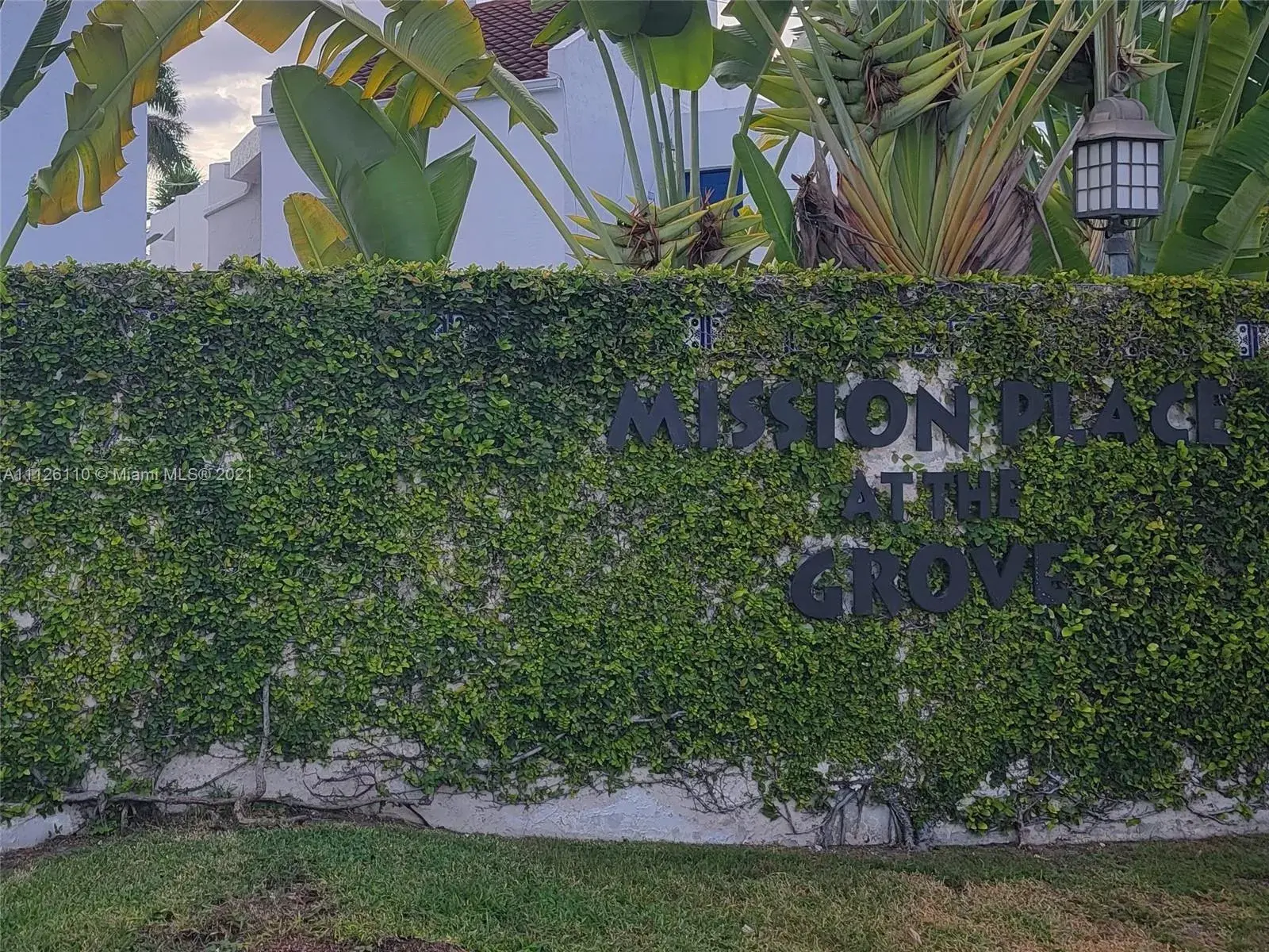 1 bedroom 1 bath Residential for sale at 3118 Bird Ave # 3118, Miami FL 33133