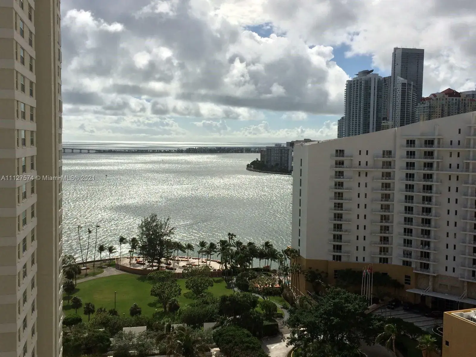 770 Claughton Island Dr # 1510, Miami FL 33131