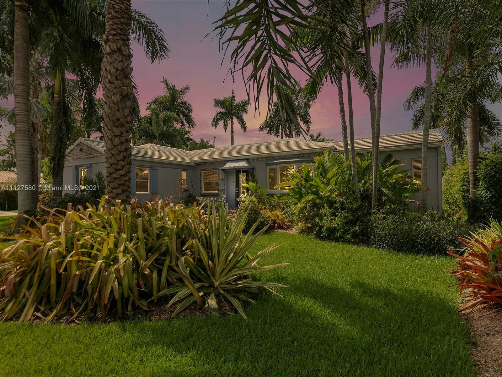 4 bedroom 3 bath Residential for sale at 900 Tyler St, Hollywood FL 33019