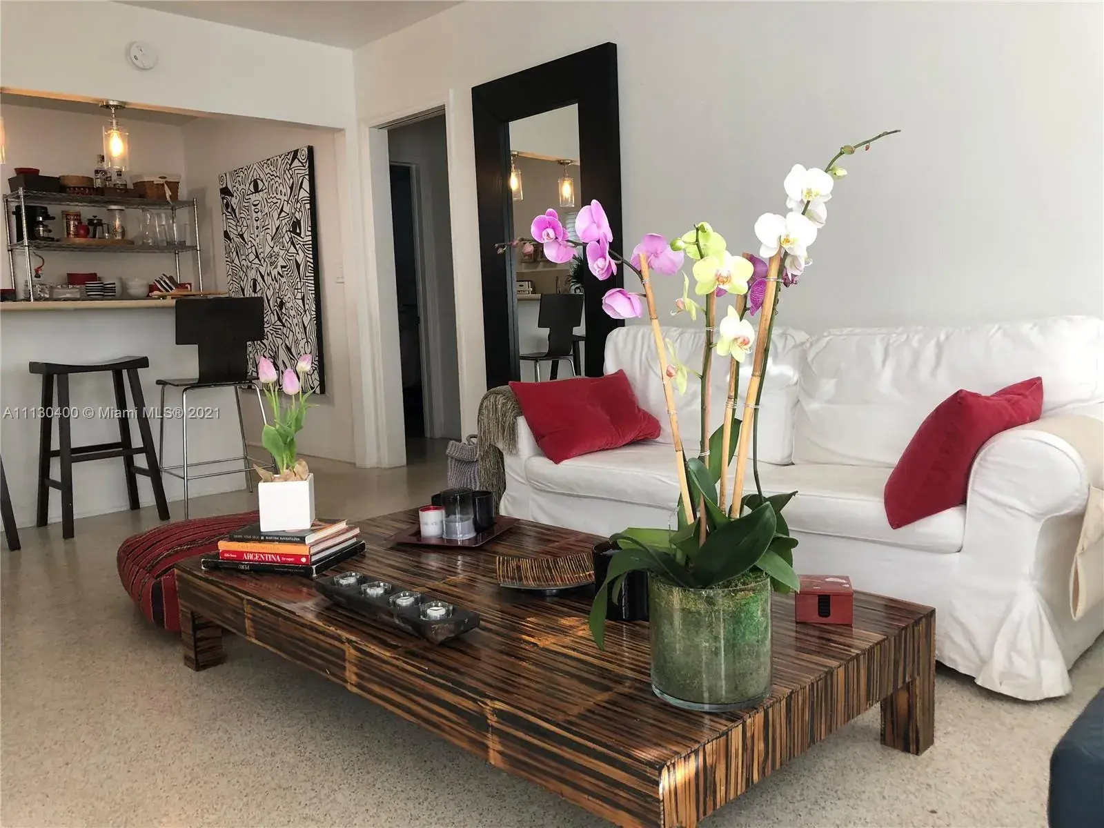 2 bedroom 1 bath Residential Lease for rent at 3300 SW 1st Ave, Miami FL 33145