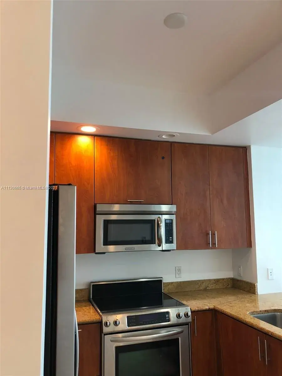 315 NE 3rd Ave # 2009, Fort Lauderdale FL 33301