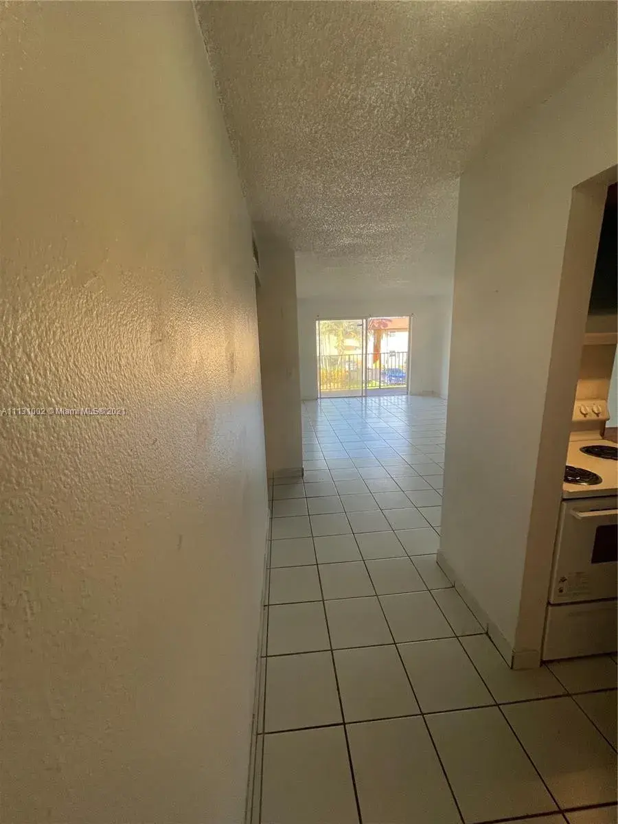 9970 SW 88th St # 9, Miami FL 33176