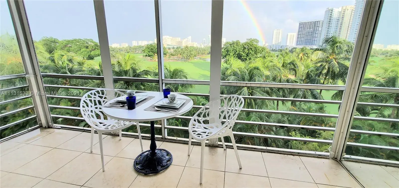 1 bedroom 1 bath Residential for sale at 300 NE 14th Ave # 505, Hallandale Beach FL 33009