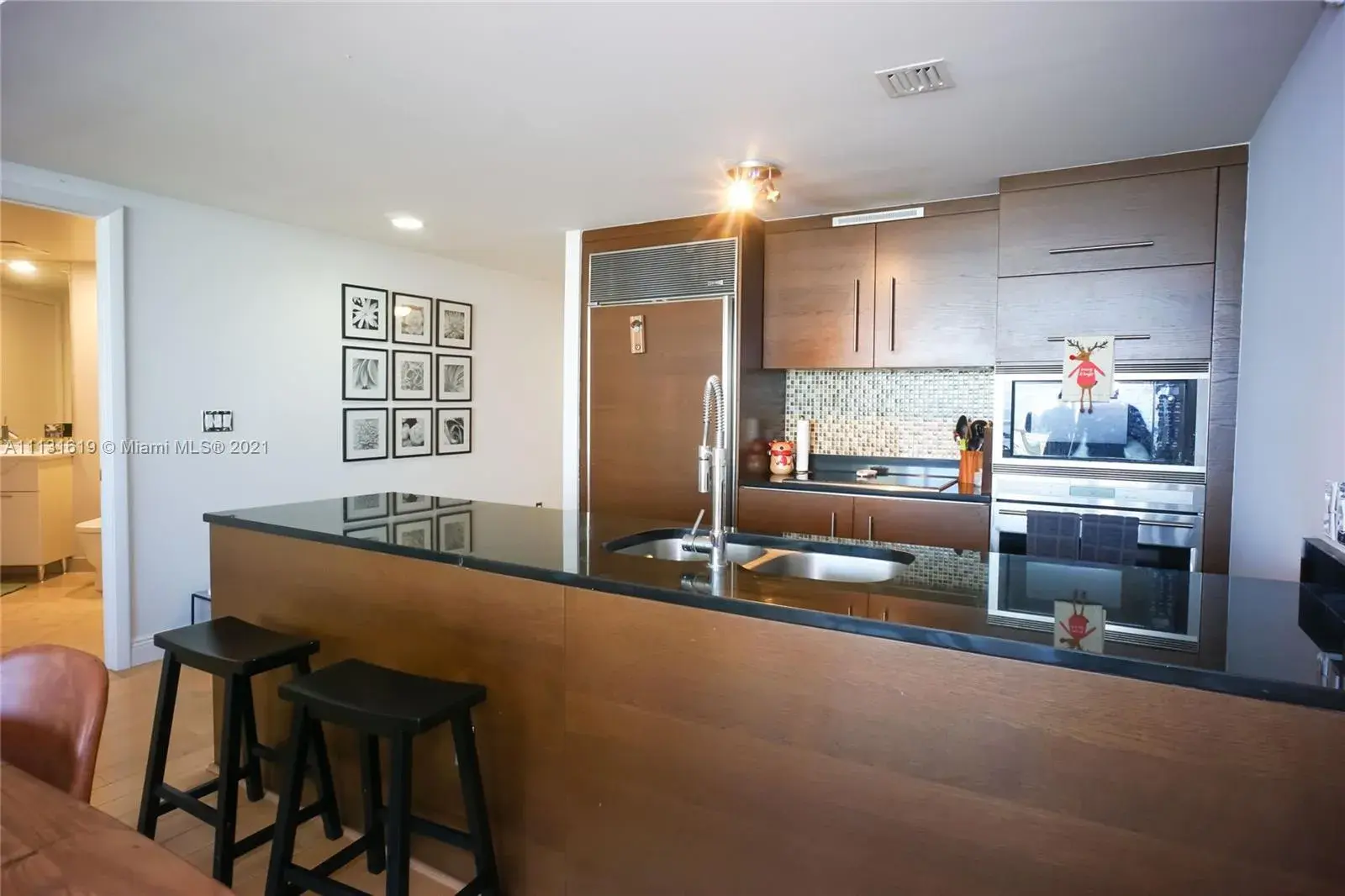 475 Brickell Ave # 3107, Miami FL 33131