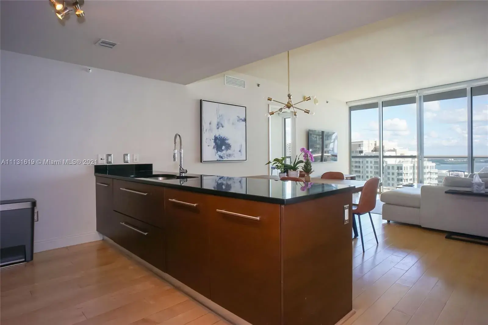 475 Brickell Ave # 3107, Miami FL 33131
