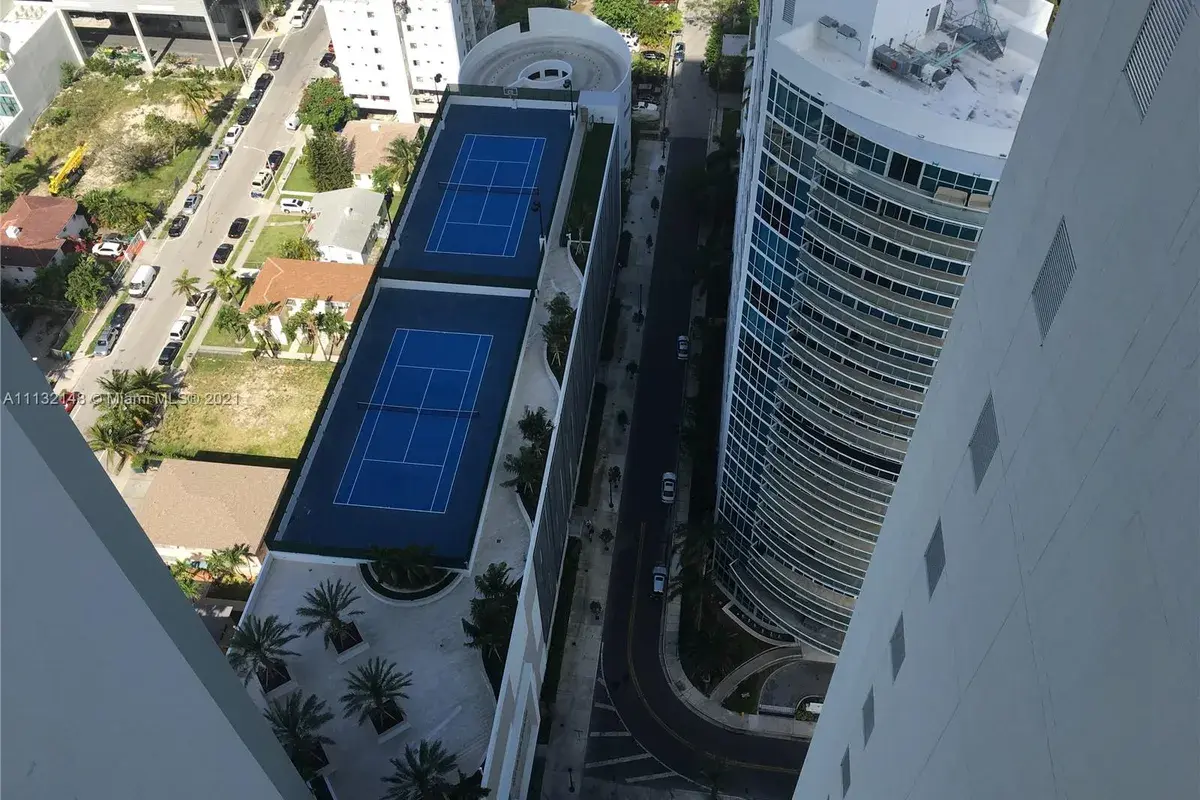 2900 NE 7th Ave # 3304, Miami FL 33137
