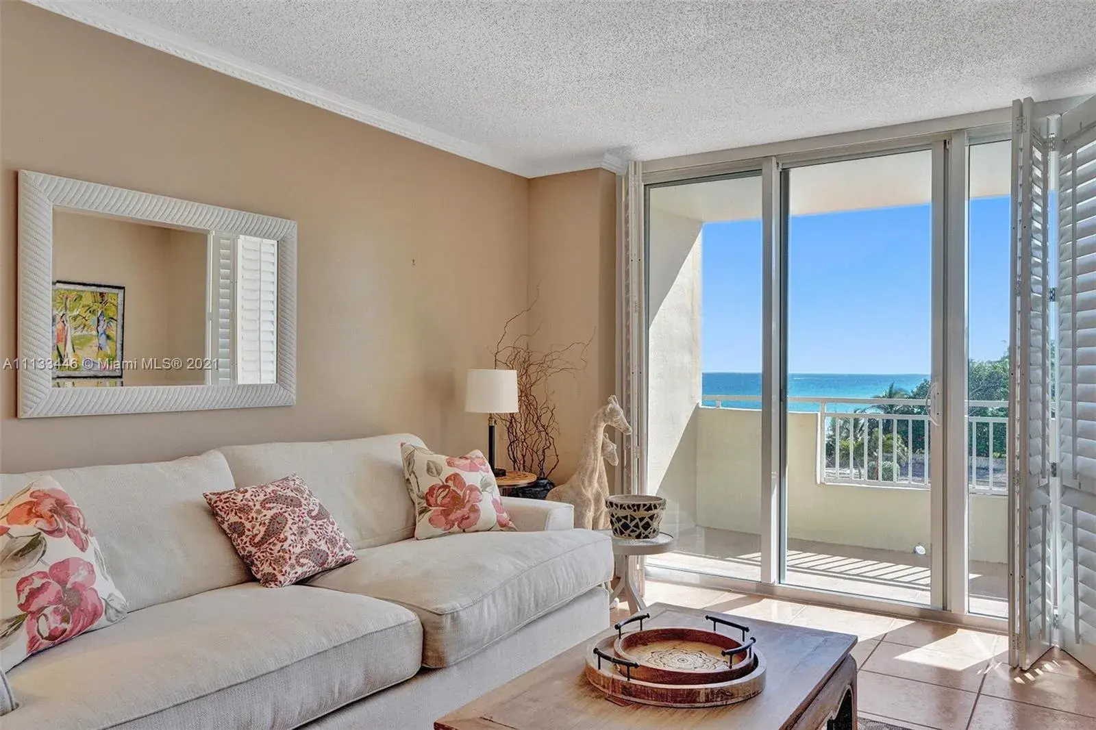 3180 S Ocean Dr # 310, Hallandale Beach FL 33009