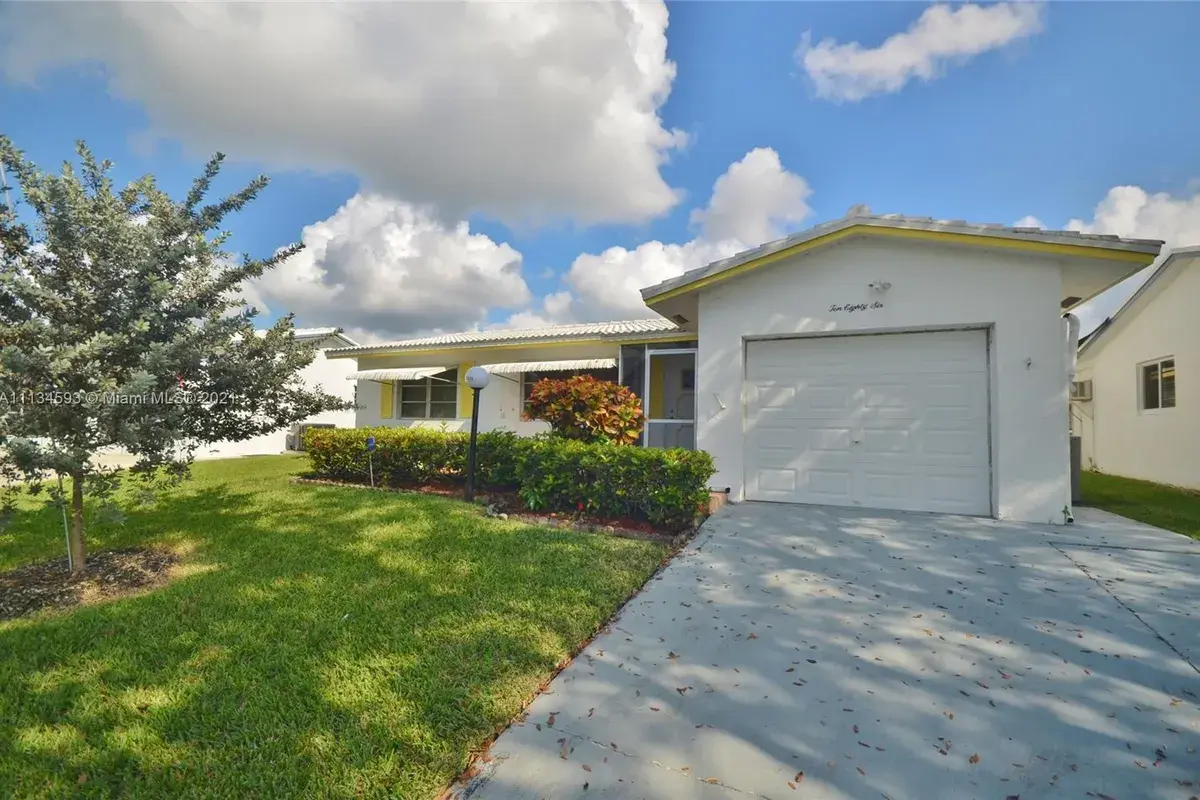 1086 NW 88th Way, Plantation FL 33322