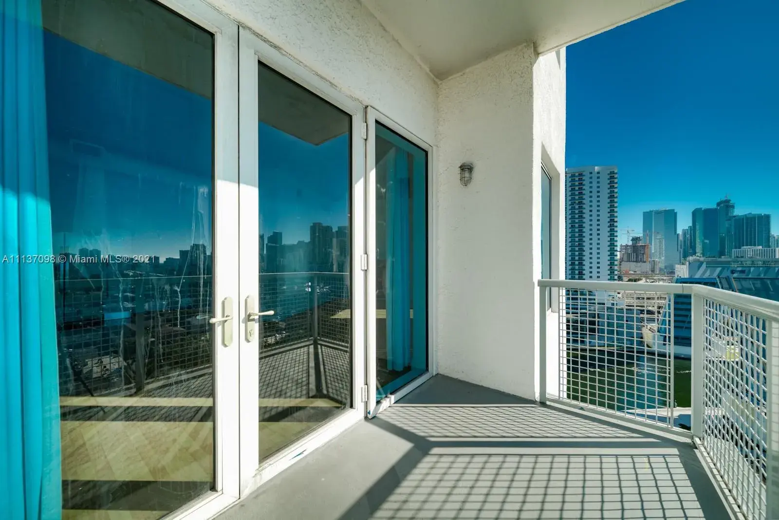 10 SW South River Dr # 1406, Miami FL 33130