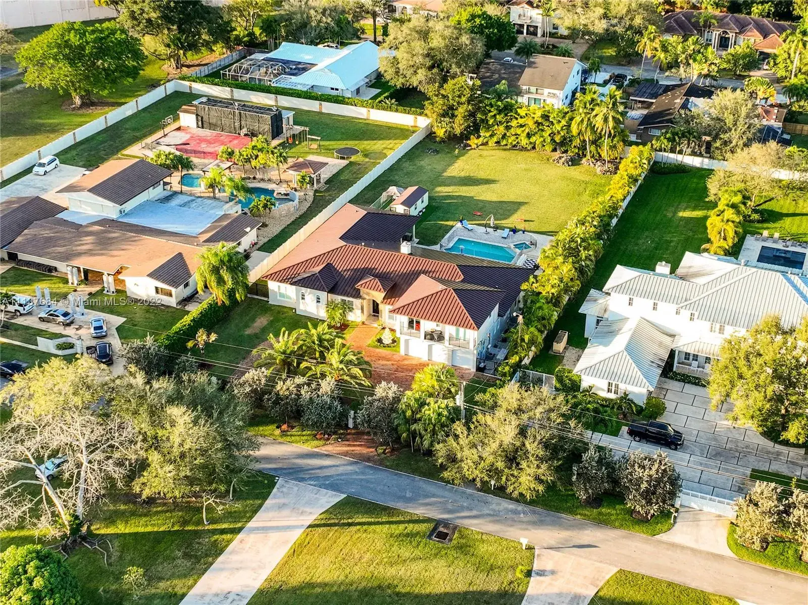 9885 SW 96th St, Miami FL 33176