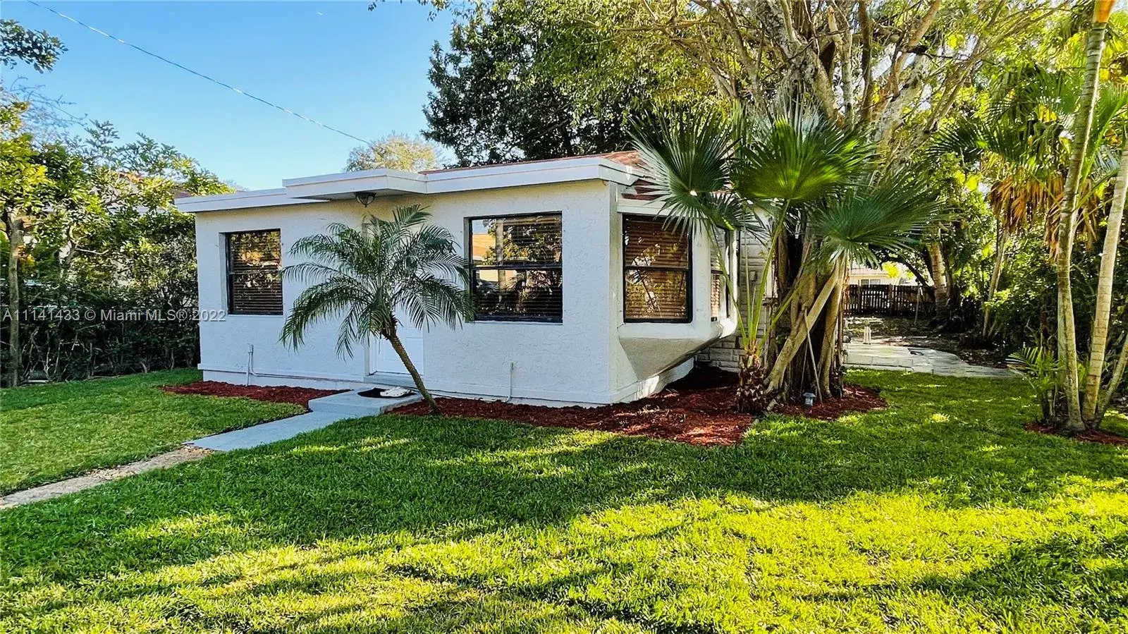 2314 Liberty St, Hollywood FL 33020