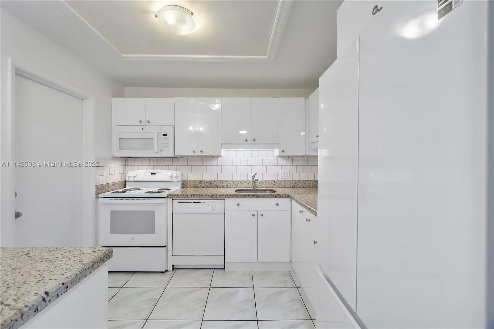 2 bedroom 2 bath Residential for sale at 4650 Washington St # 502, Hollywood FL 33021