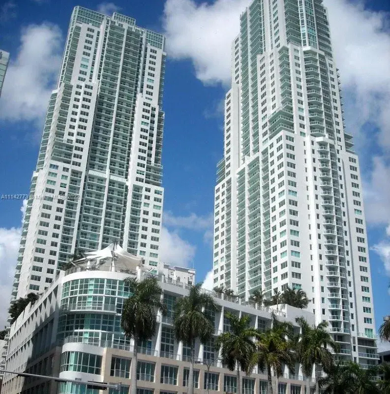 253 NE 2nd St # 1807, Miami FL 33132