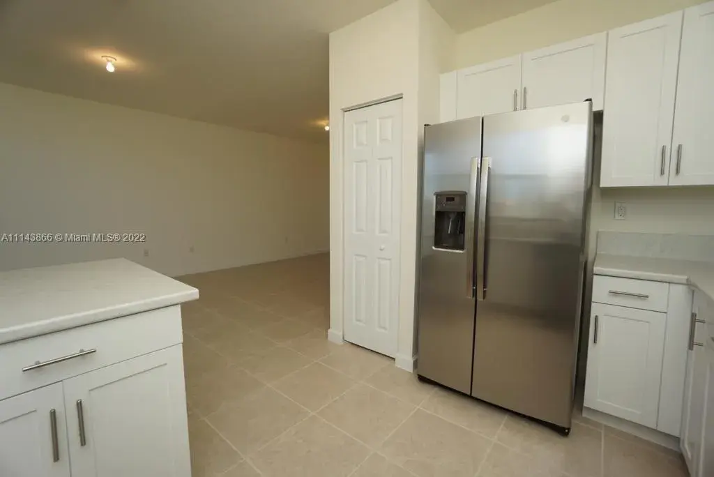 11011 W 33rd Ln, Miami Lakes FL 33018