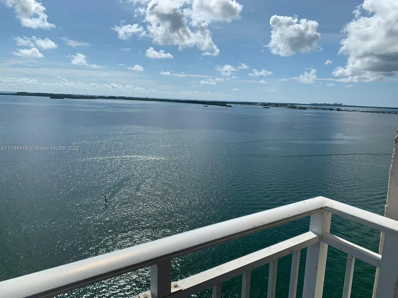 2 bedroom 2 bath Residential for sale at 770 Claughton Island Dr # 17, Miami FL 33131