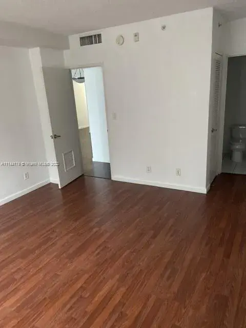 3000 S Ocean Dr # 206, Hollywood FL 33019