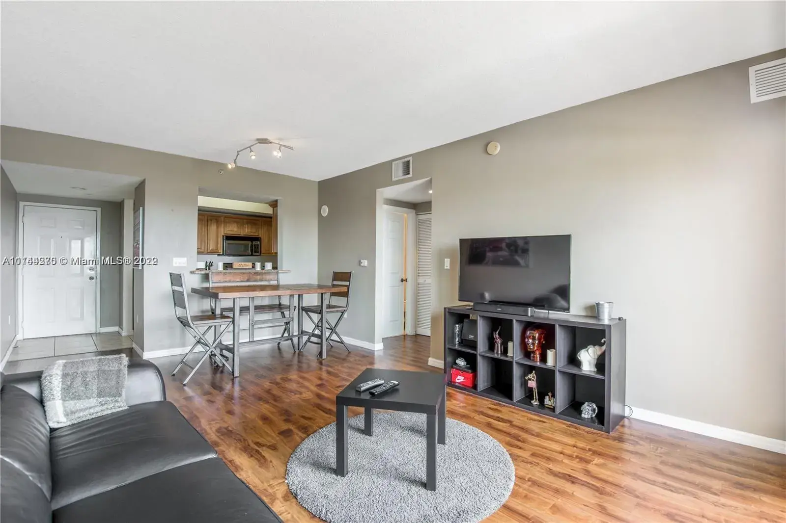 4242 NW 2nd St # 1415, Miami FL 33126