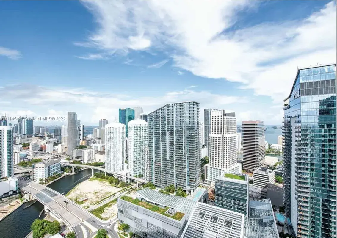 88 SW 7th St # 3707, Miami FL 33130