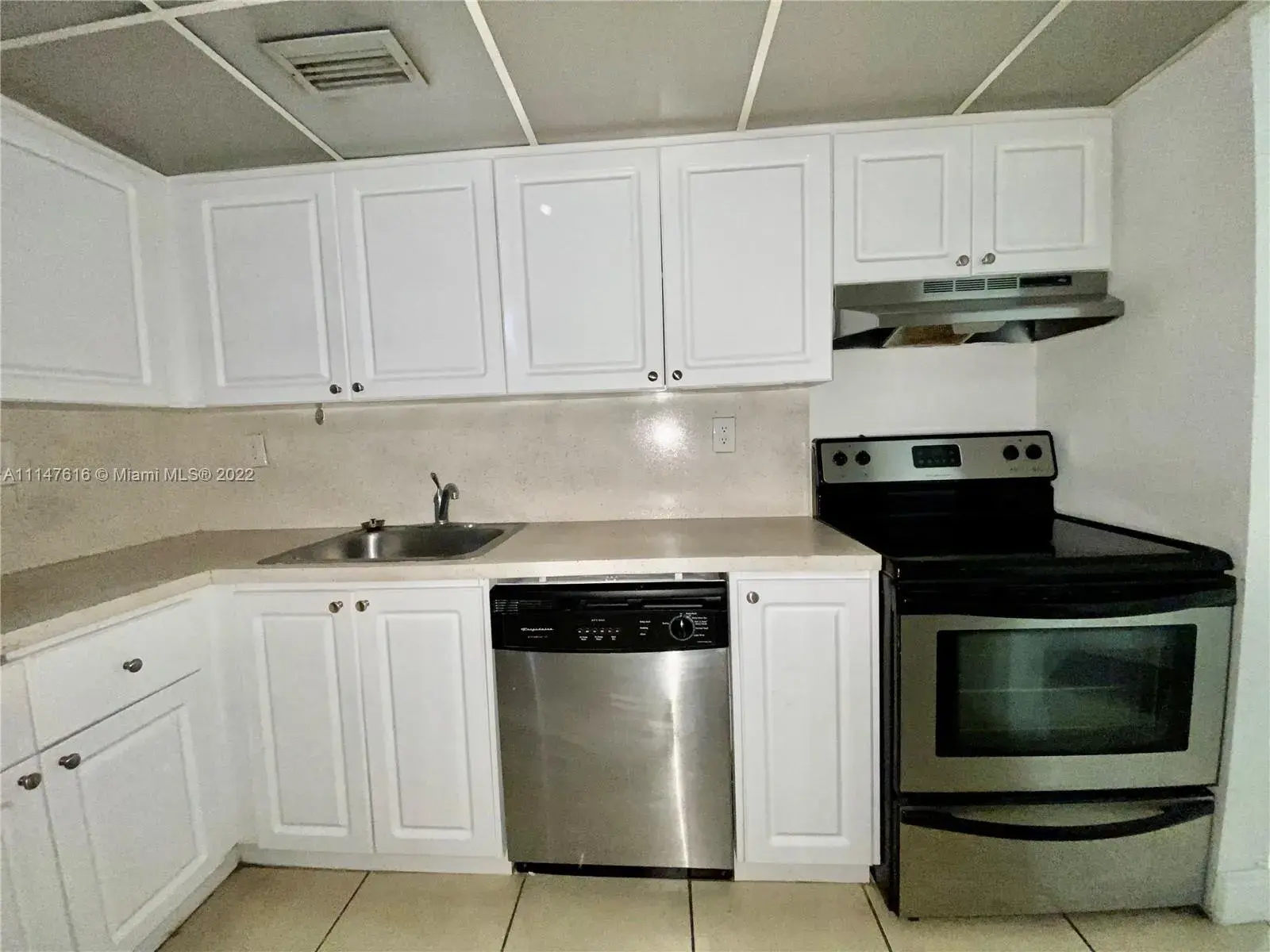 1805 Sans Souci Blvd # 419, North Miami FL 33181