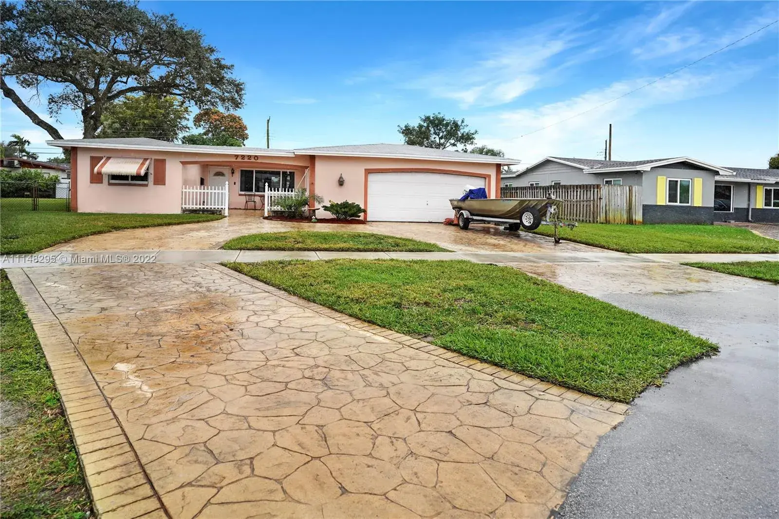 4 bedroom 3 bath Residential for sale at 7220 Mckinley St, Hollywood FL 33024
