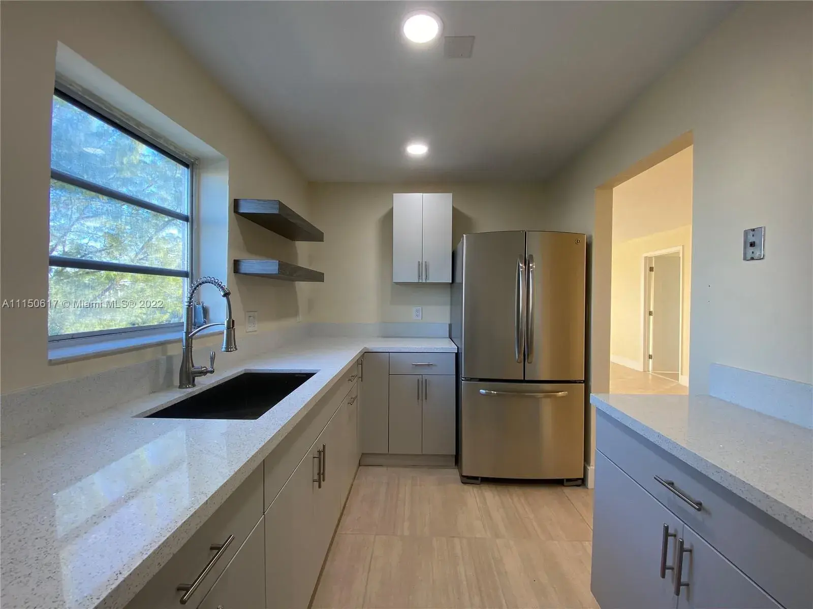 2 bedroom 2 bath Residential Lease for rent at 1020 94th St # 403, Bay Harbor Islands FL 33154