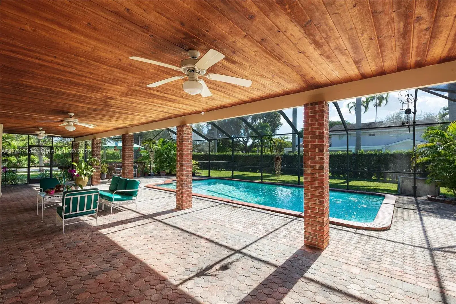 7400 SW 114th St, Pinecrest FL 33156