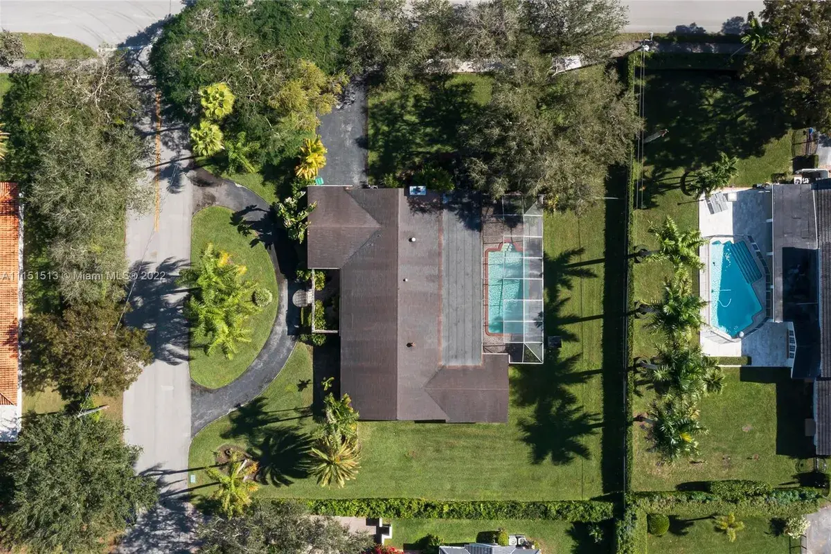 7400 SW 114th St, Pinecrest FL 33156