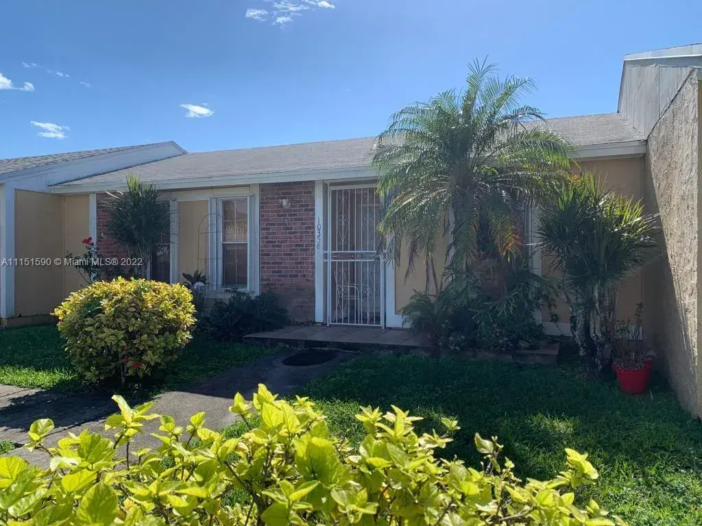 10358 SW 205th Ter # 10358, Cutler Bay FL 33189
