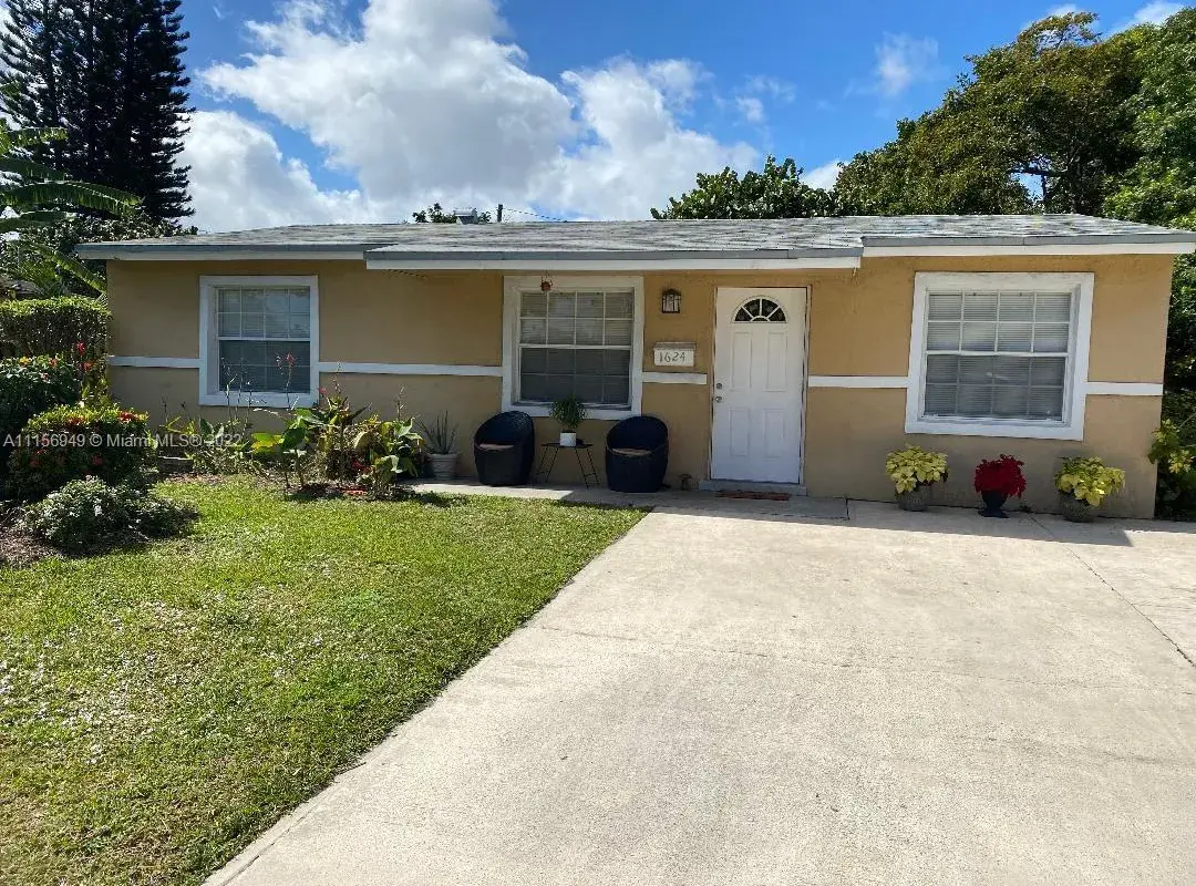 1624 S 23rd Ave, Hollywood FL 33020