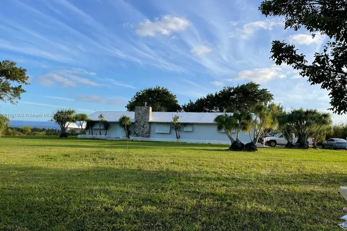21320 SW 224th St, Miami FL 33170