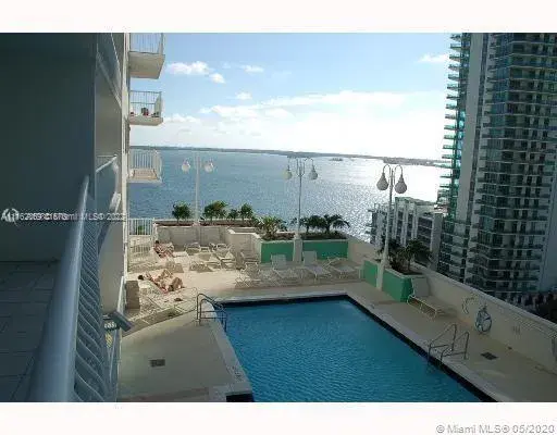 3 bedroom 2 bath Residential for sale at 1200 Brickell Bay Dr # 2424, Miami FL 33131