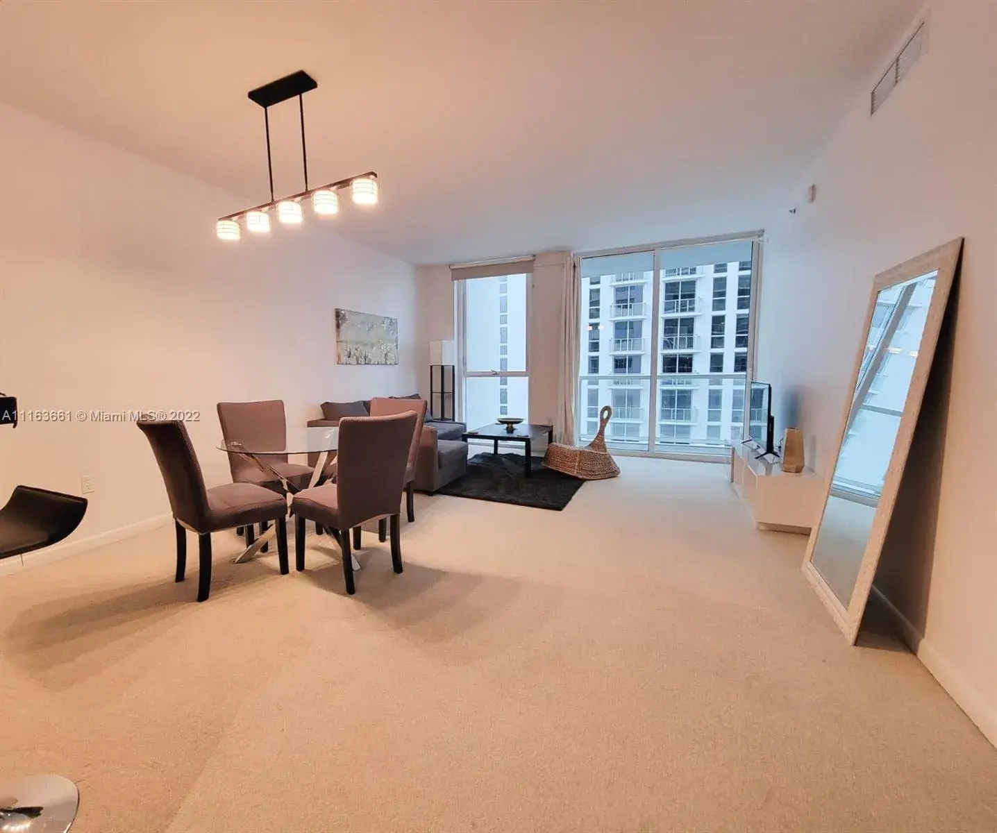 253 NE 2nd St # 2606, Miami FL 33132