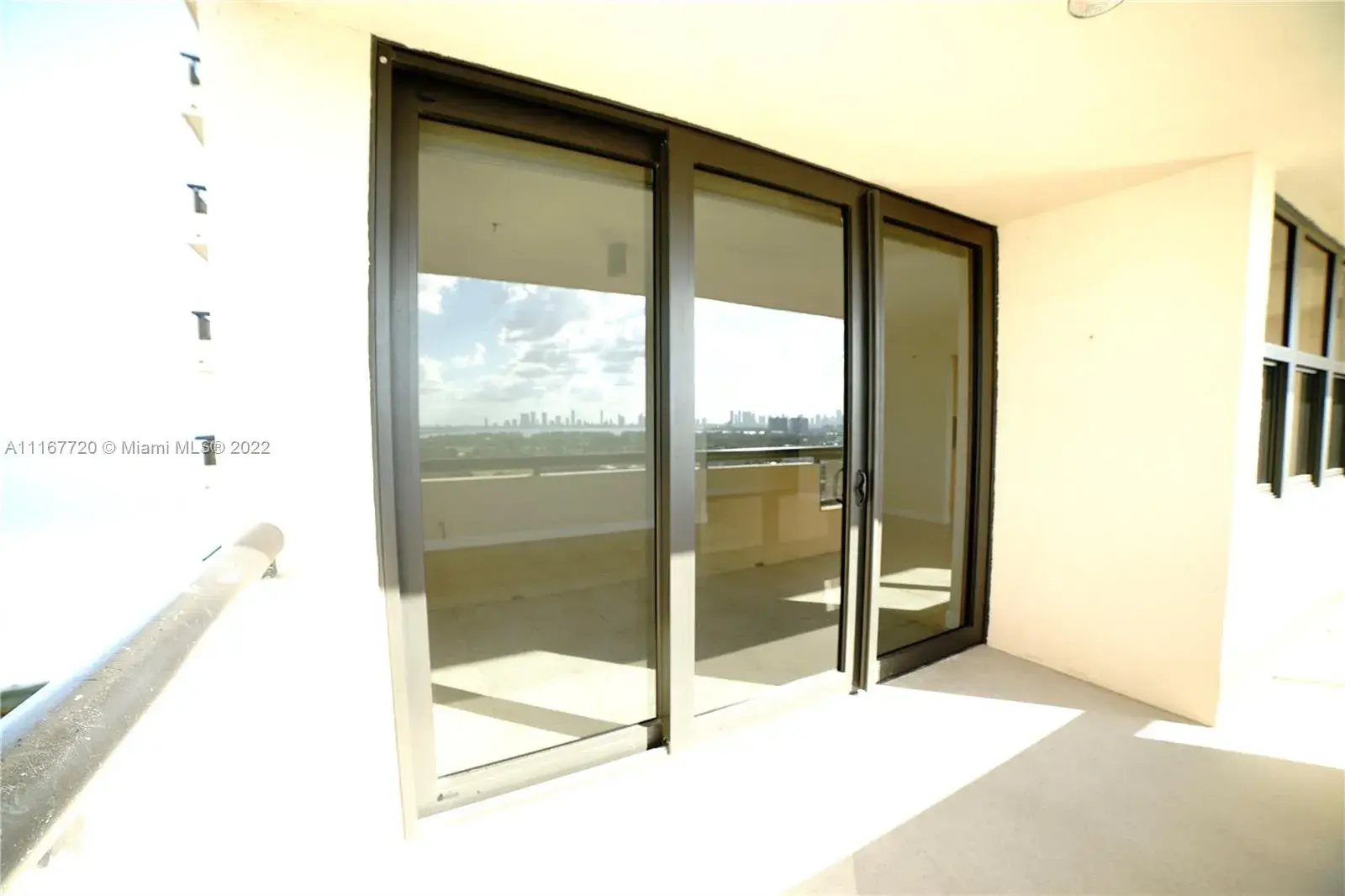 2555 Collins Ave # 2002, Miami Beach FL 33140