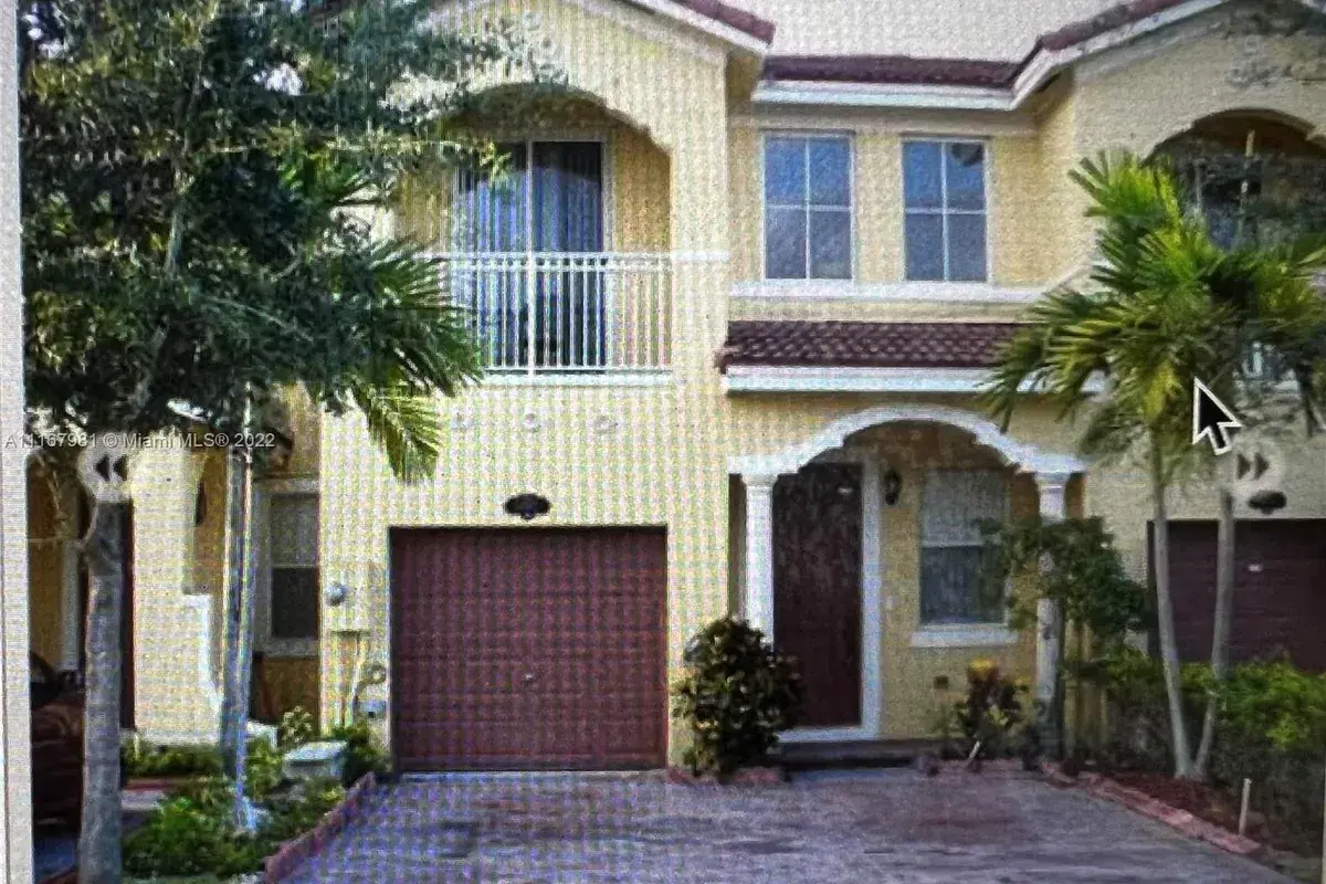 14973 SW 8th Ter, Miami FL 33194