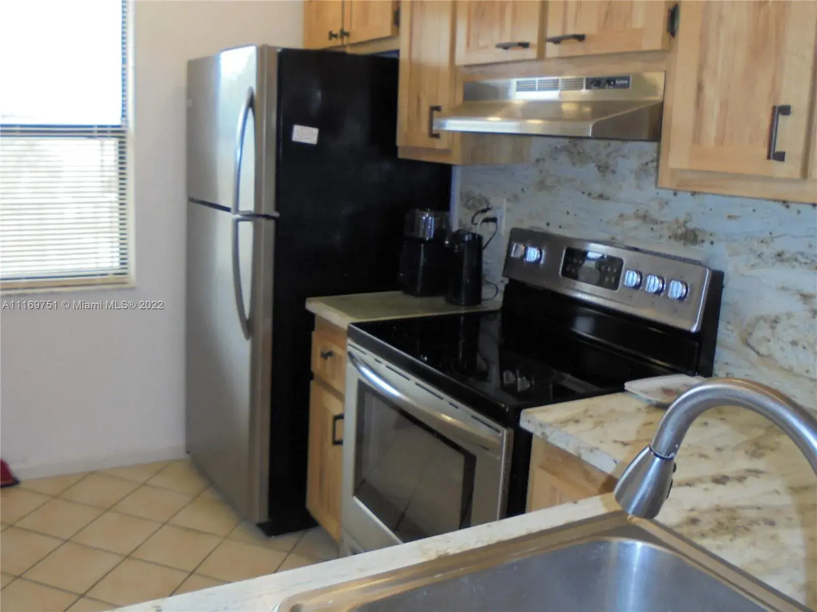 10101 Sunrise Lakes Blvd # 408, Sunrise FL 33322 photo 5