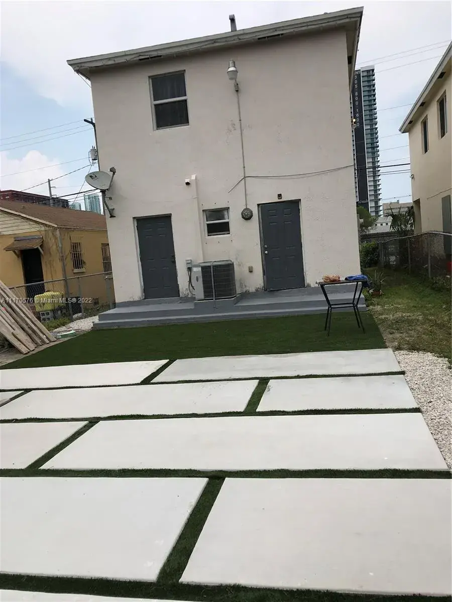 4 bedroom 2 bath Residential for sale at 1520 NW 1st Ave, Miami FL 33136