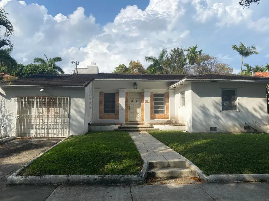 531 NE 55th Ter, Miami FL 33137