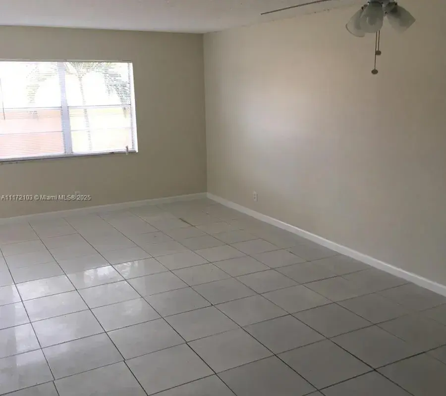 5962 NW 29th Pl # 112, Sunrise FL 33313