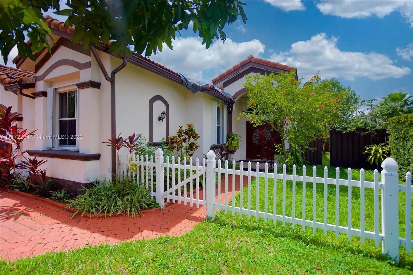 856 NW 136th Ave, Miami FL 33182