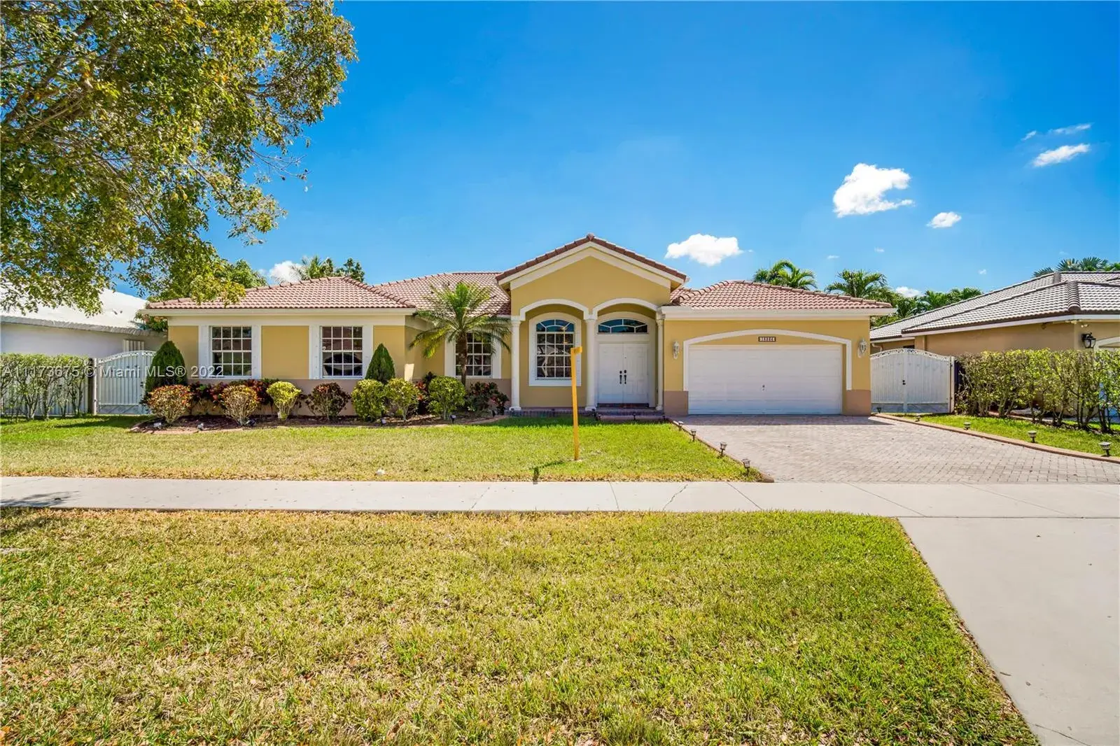 5 bedroom 3 bath Residential for sale at 16234 SW 48th Ter, Miami FL 33185