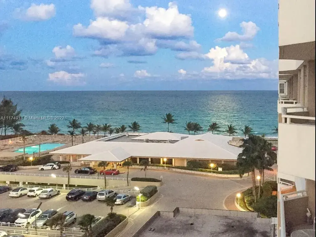 1980 S Ocean Dr # 7M, Hallandale Beach FL 33009