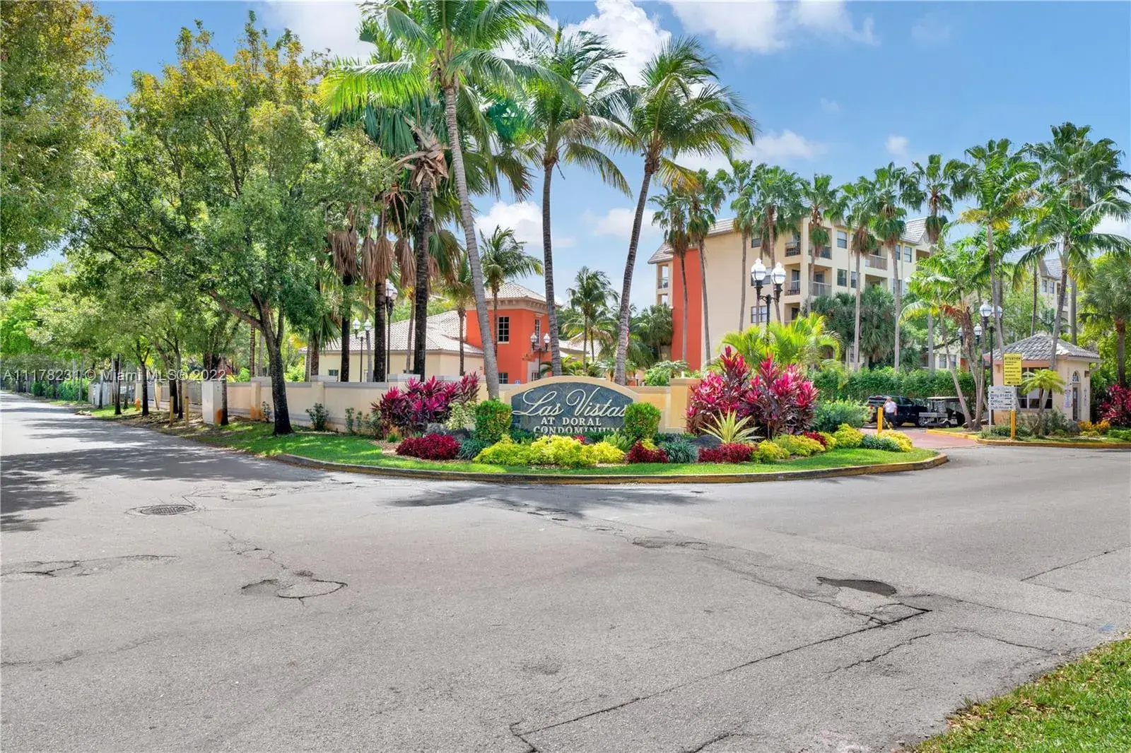 2 bedroom 2 bath Residential Lease for rent at 8290 Lake Dr # 317, Doral FL 33166