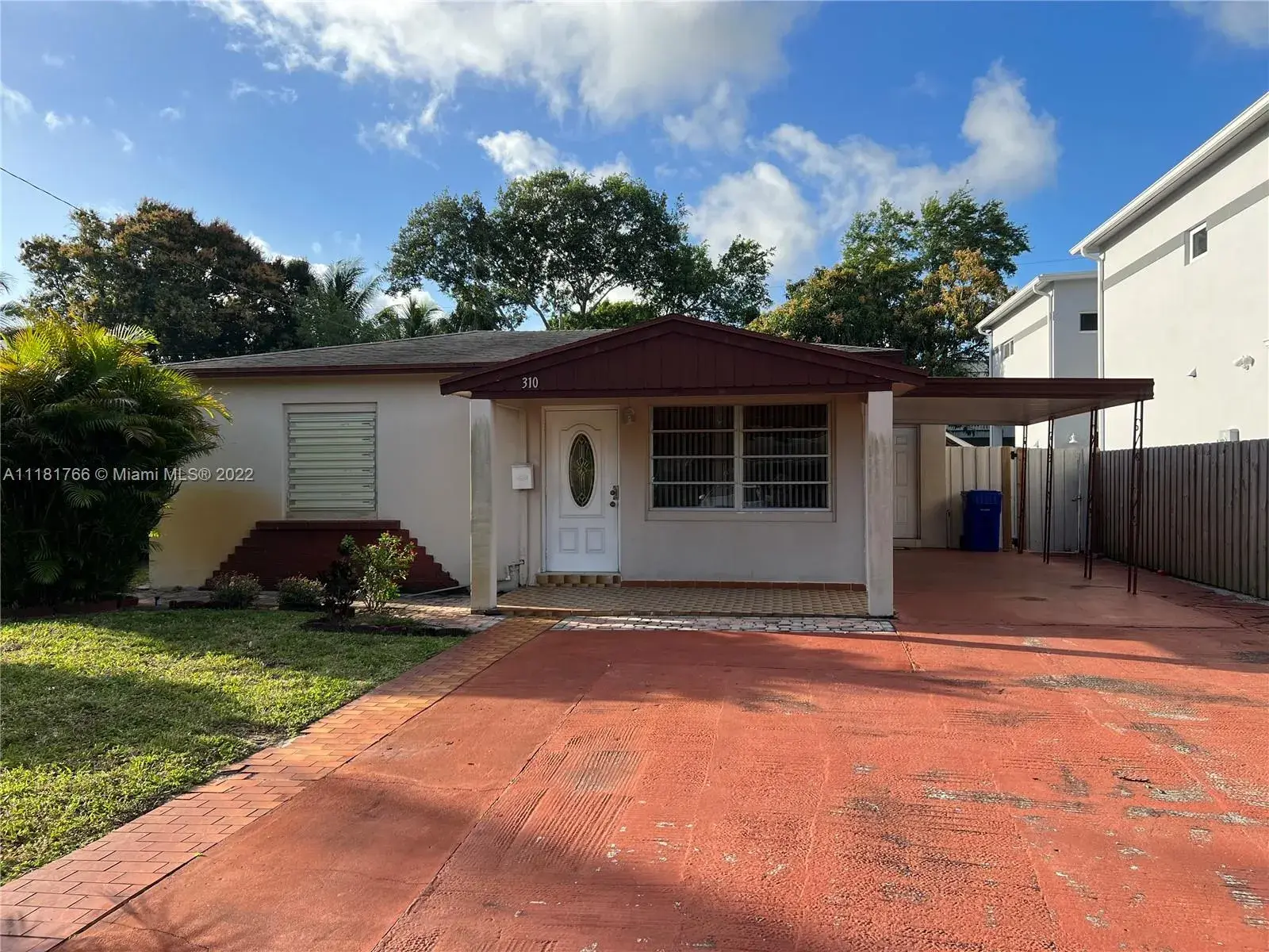 2 bedroom 1 bath Residential Lease for rent at 310 SW 10th St, Fort Lauderdale FL 33315