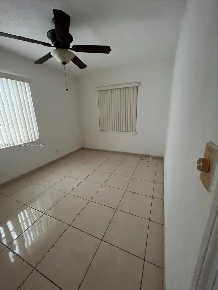 310 SW 10th St, Fort Lauderdale FL 33315