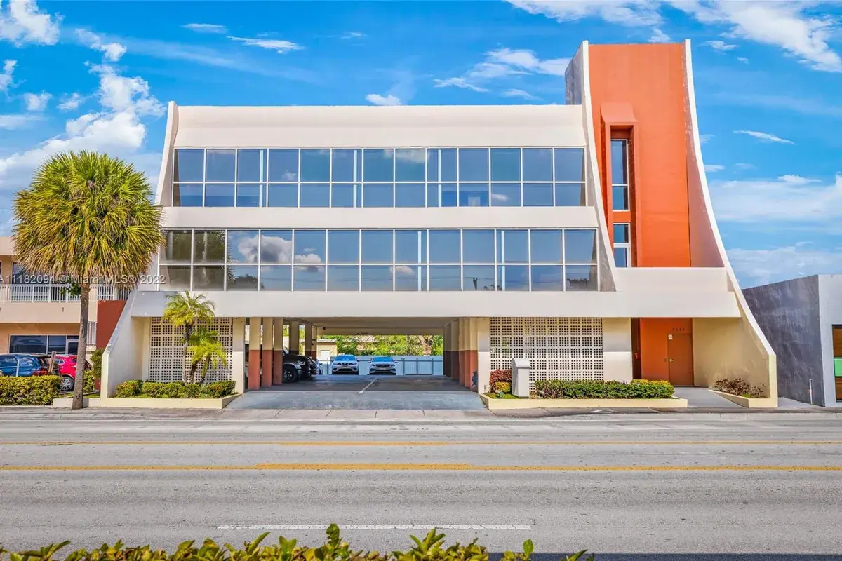 5539 SW 8th St, Miami FL 33134